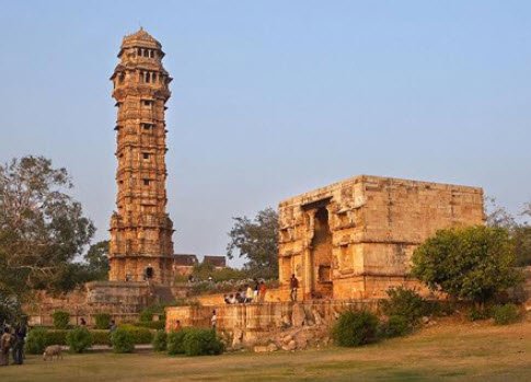 Vijay Stambh, Chittorgarh, Rajasthan - Vushii.com Vijay Stambh, Chittorgarh, Rajasthan - Vushii.com